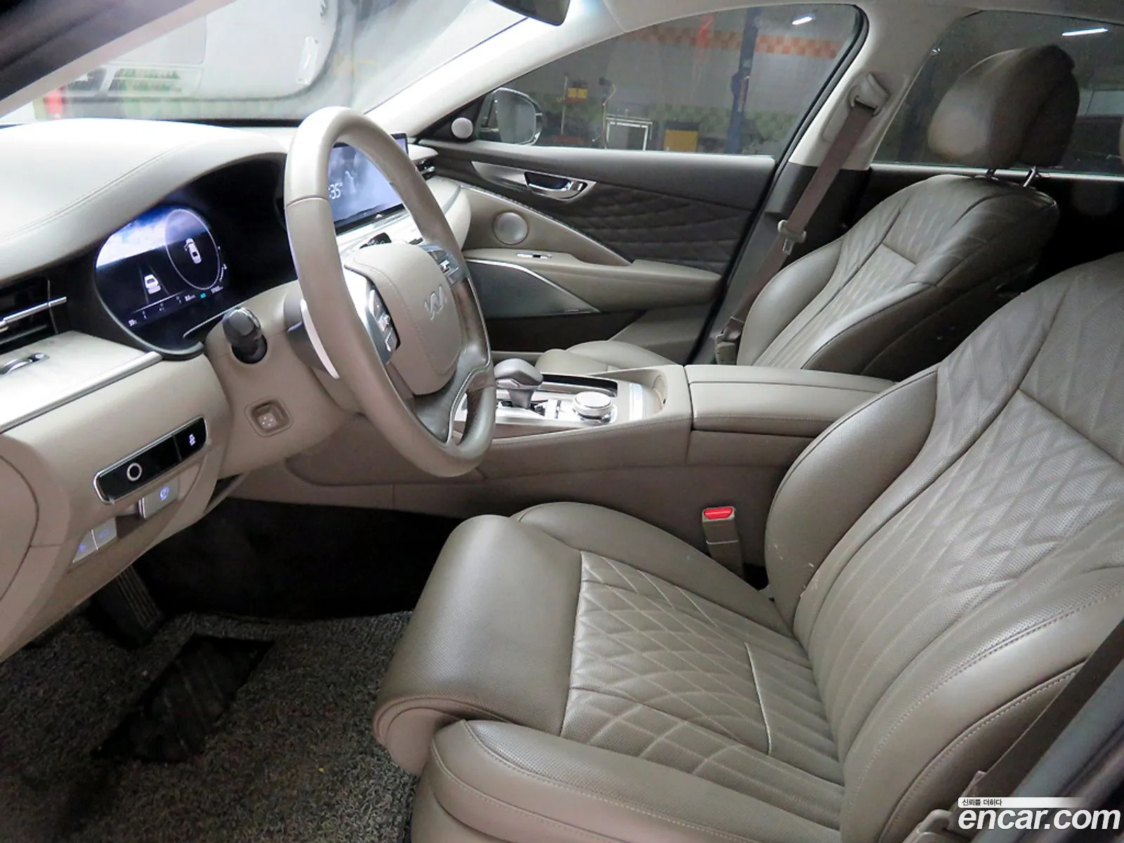 Kia K9 2021 — 2