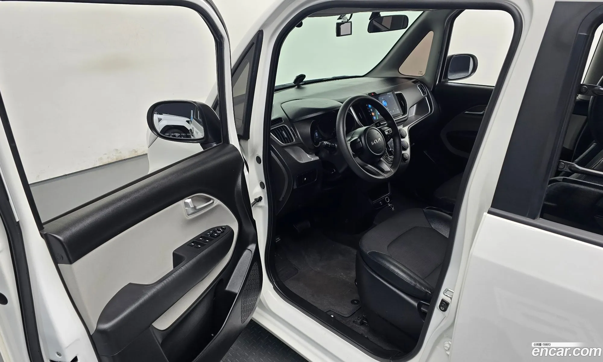 Kia Ray 2022 KNACF911BNT293485 — 13