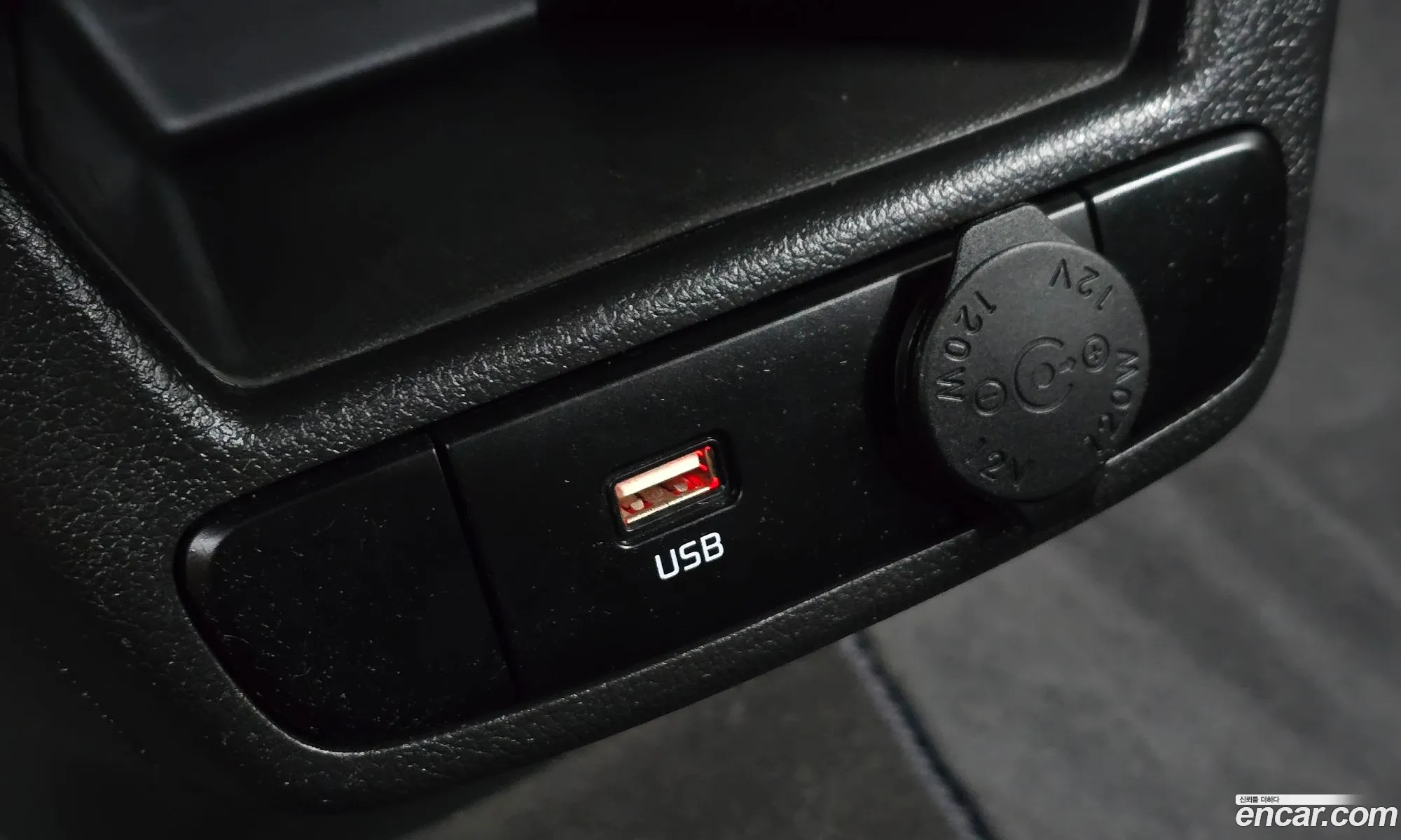 Kia Ray 2022 KNACF911BNT293485 — 28
