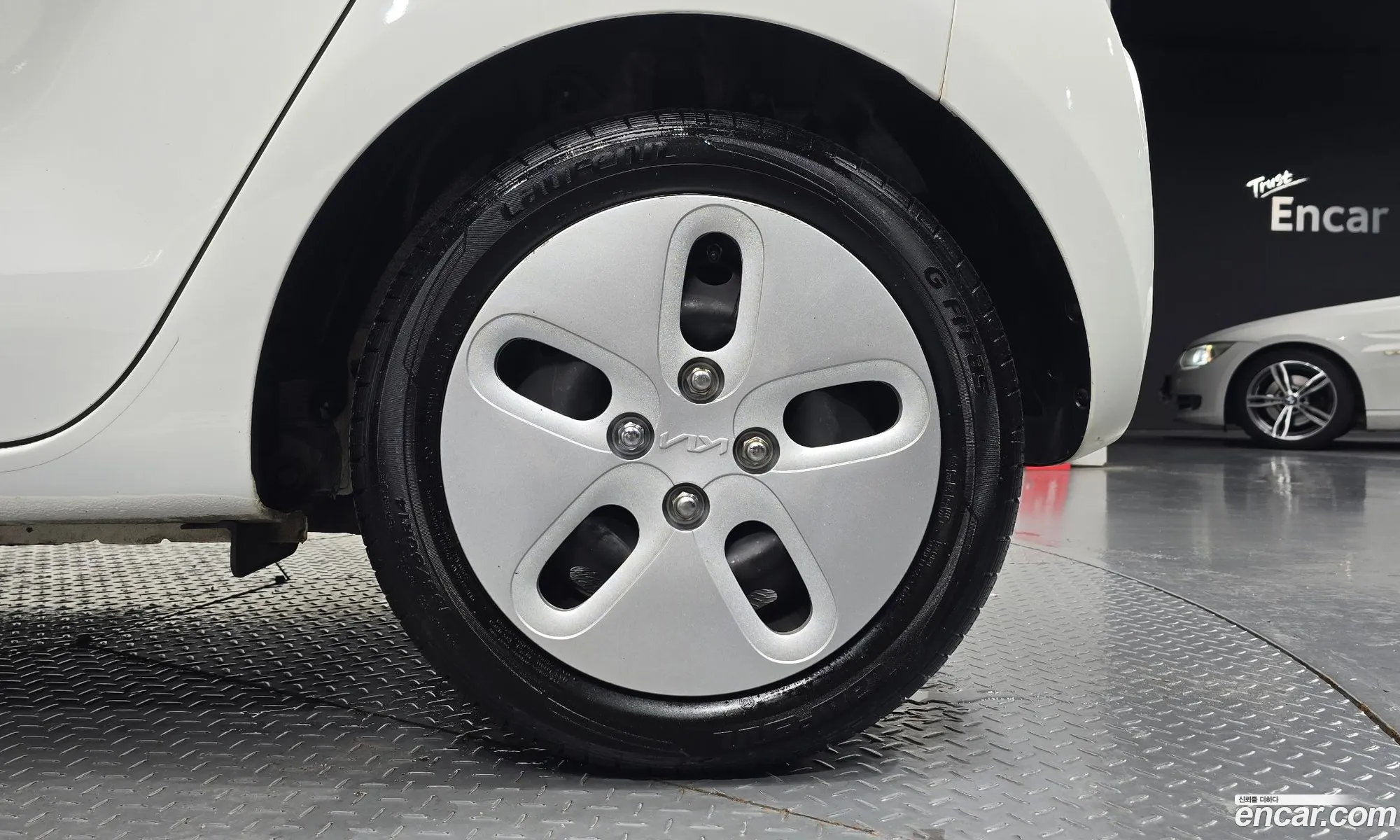 Kia Ray 2022 KNACF911BNT293485 — 7