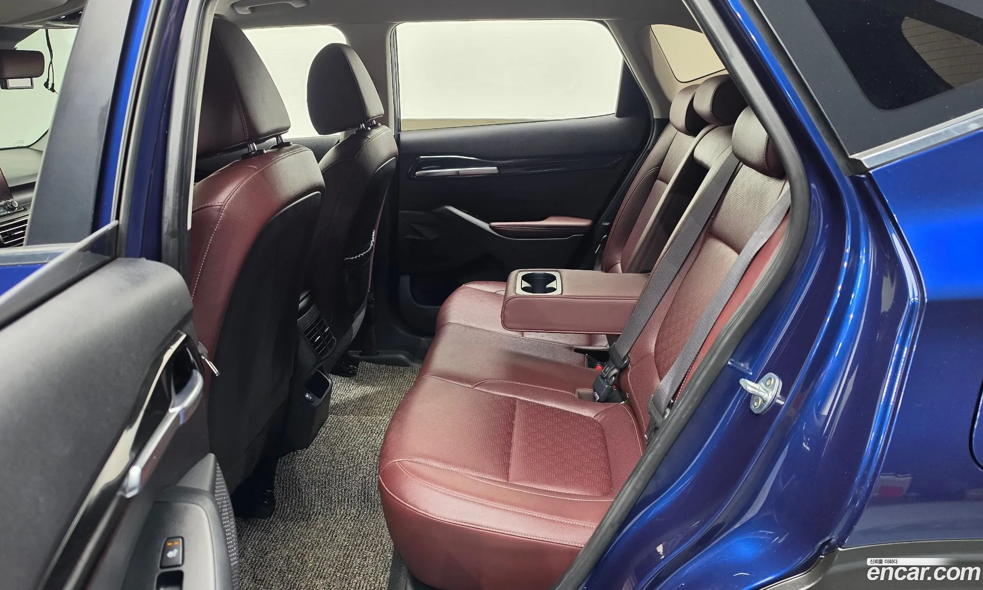 Kia Seltos 2020 KNAES815GLK089161 — 8