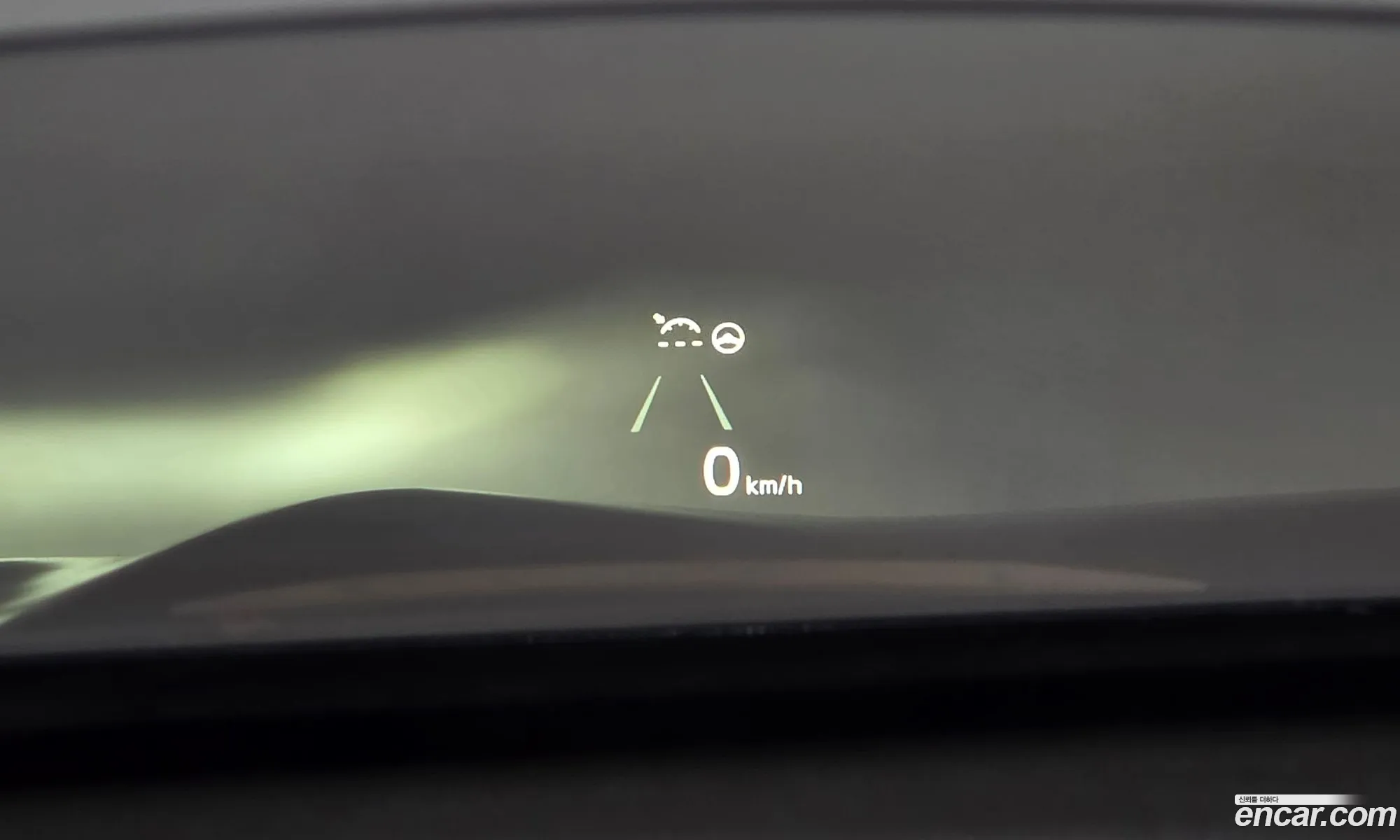 Kia Seltos 2020 KNAES815GLK089161 — 12