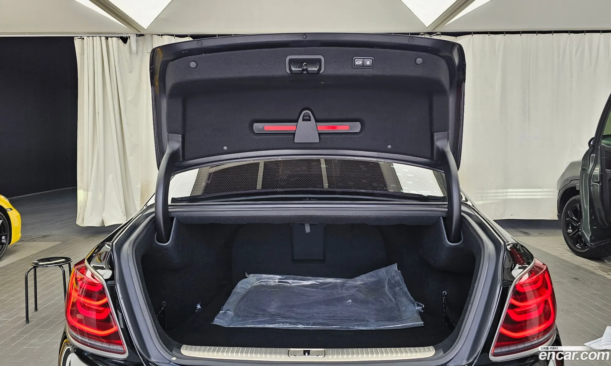 Kia The K9 2019 KNAS2418DKS016502 — 15
