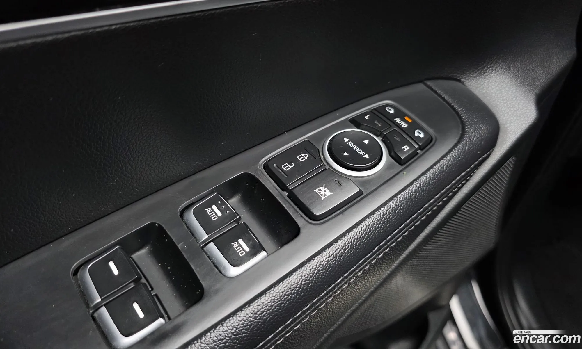 Kia Sorento 2017 KNAPH81BBJA391691 — 31