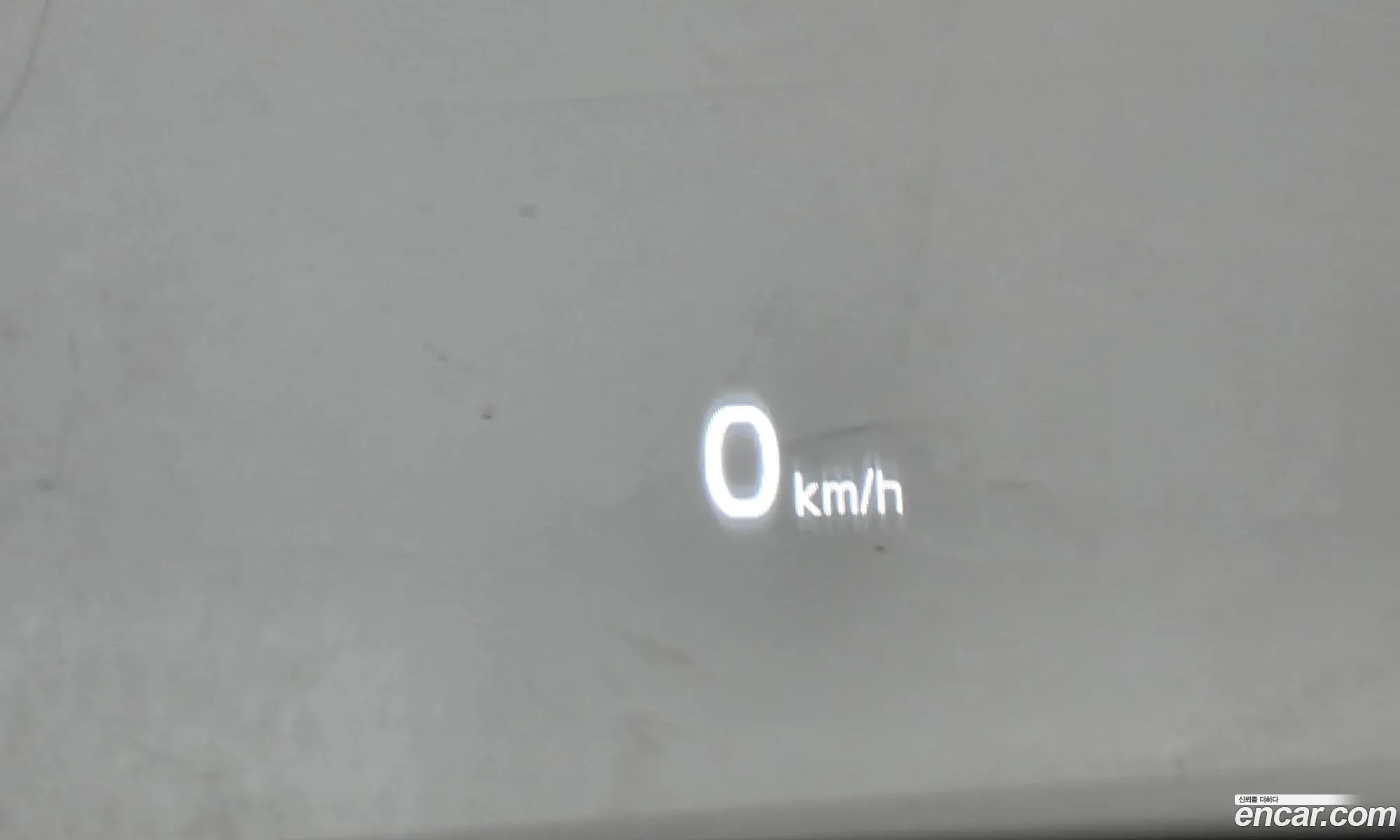 Kia K7 2017 KNALC411BHA066402 — 32