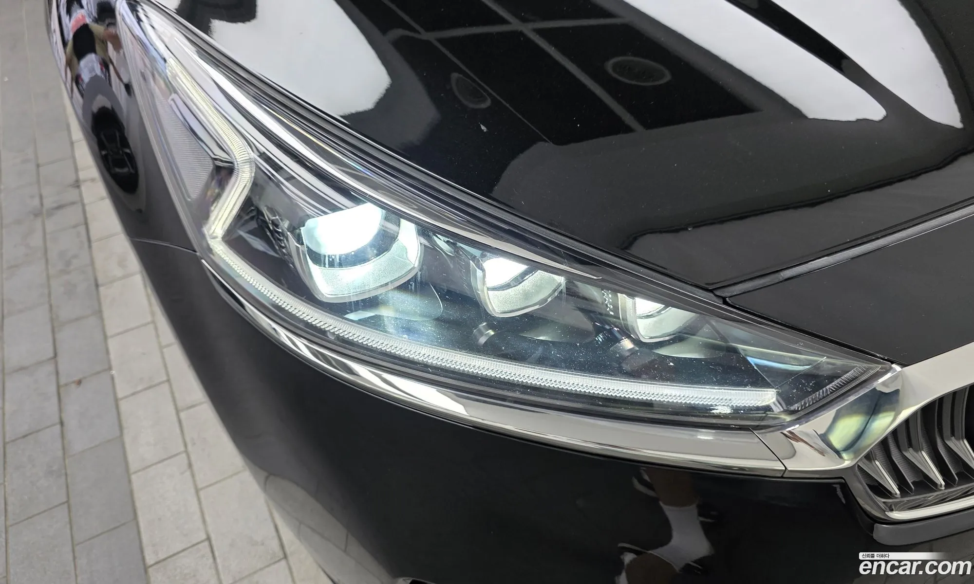 Kia K7 2017 KNALC411BHA066402 — 23