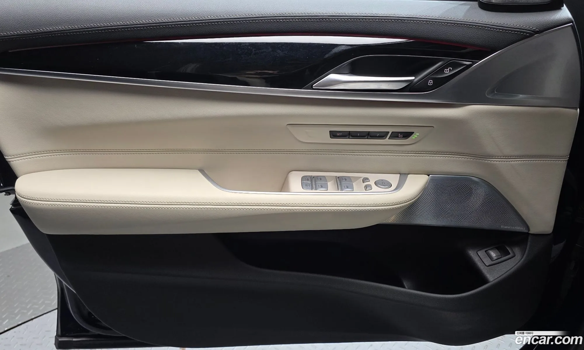 BMW 6 Series GT 2024 — 28