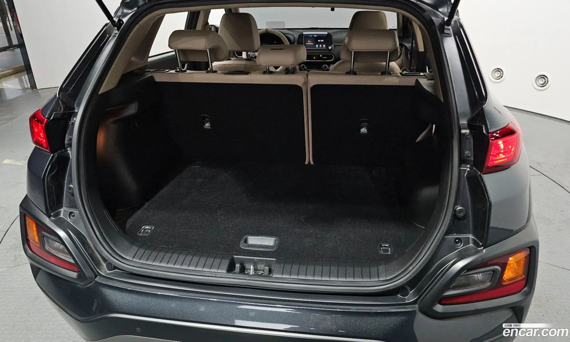Hyundai Kona 2017 — 10