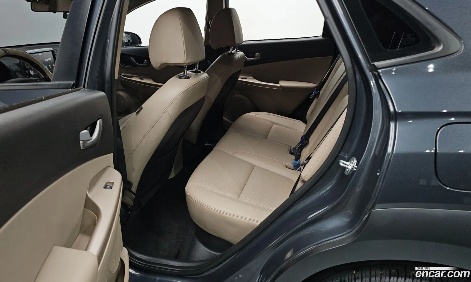 Hyundai Kona 2017 — 20