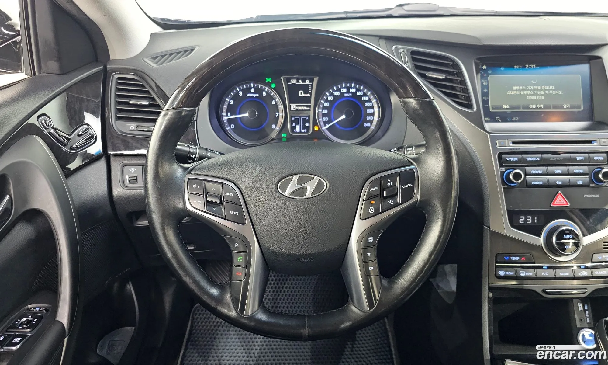 Hyundai Grandeur HG 2016 — 10