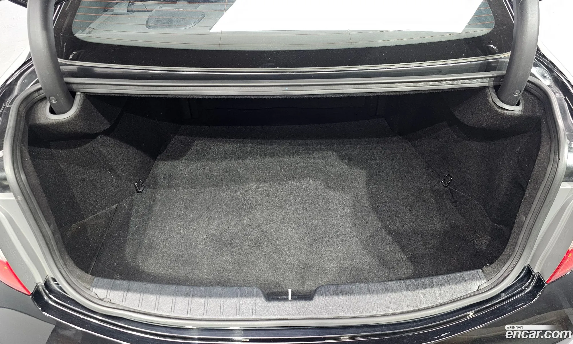 Hyundai Grandeur HG 2016 — 14