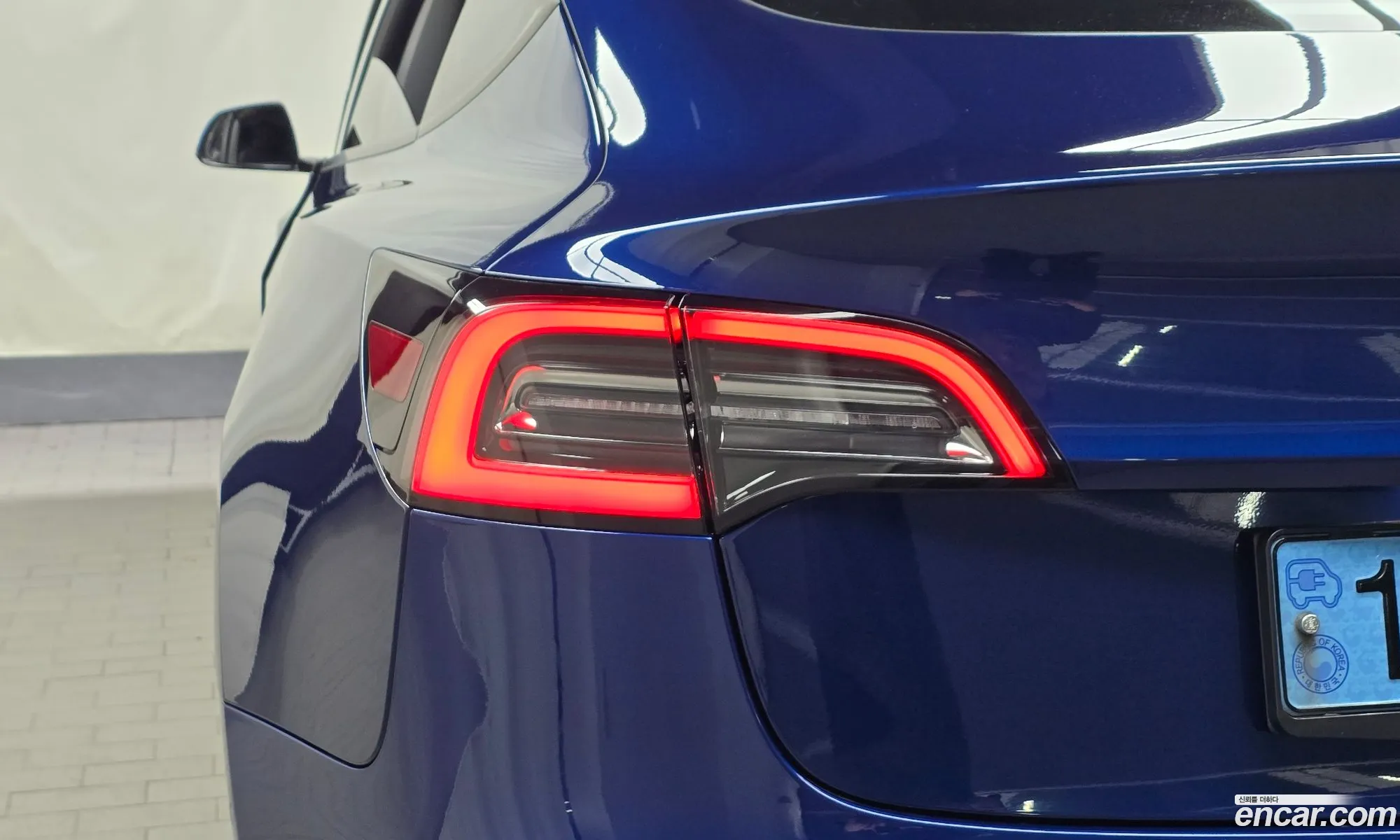 Tesla Model 3 2021 5YJ3E1EBXMF080218 — 8