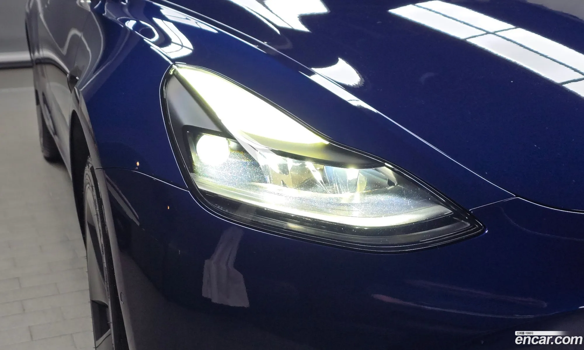 Tesla Model 3 2021 5YJ3E1EBXMF080218 — 18