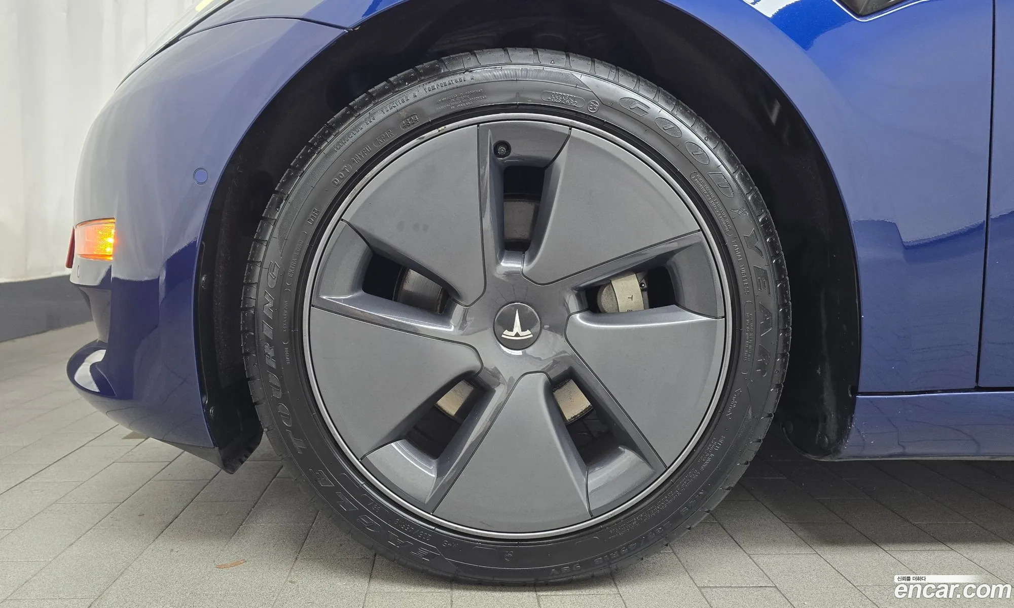 Tesla Model 3 2021 5YJ3E1EBXMF080218 — 6