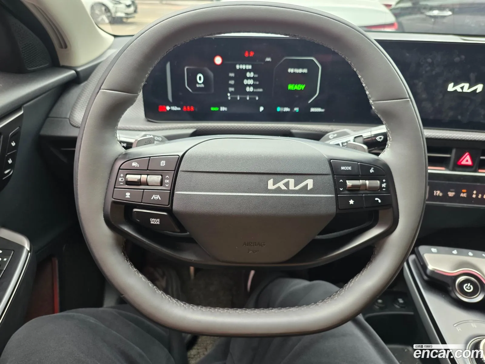 Kia EV6 2025 — 10