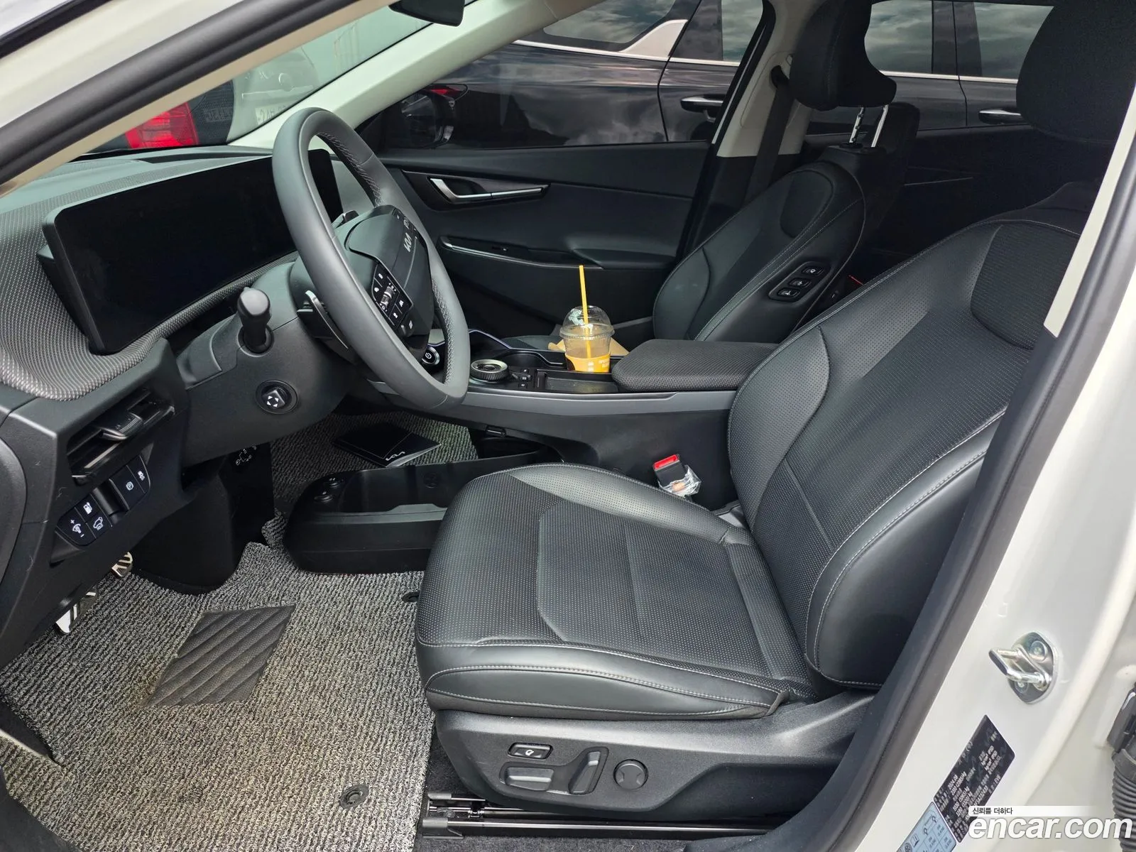 Kia EV6 2025 — 6