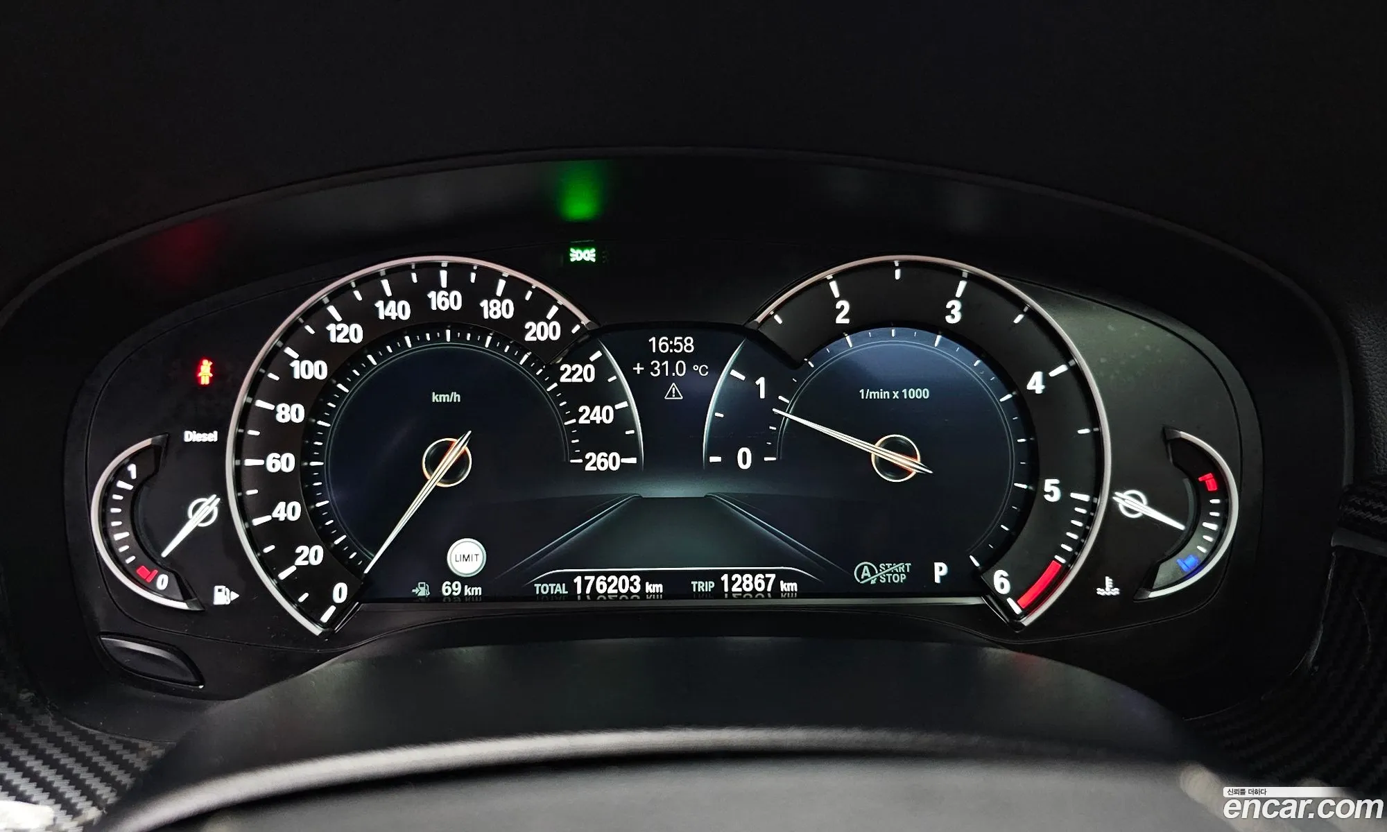BMW 5 Series 2018 WBAJC3102JDA05786 — 13