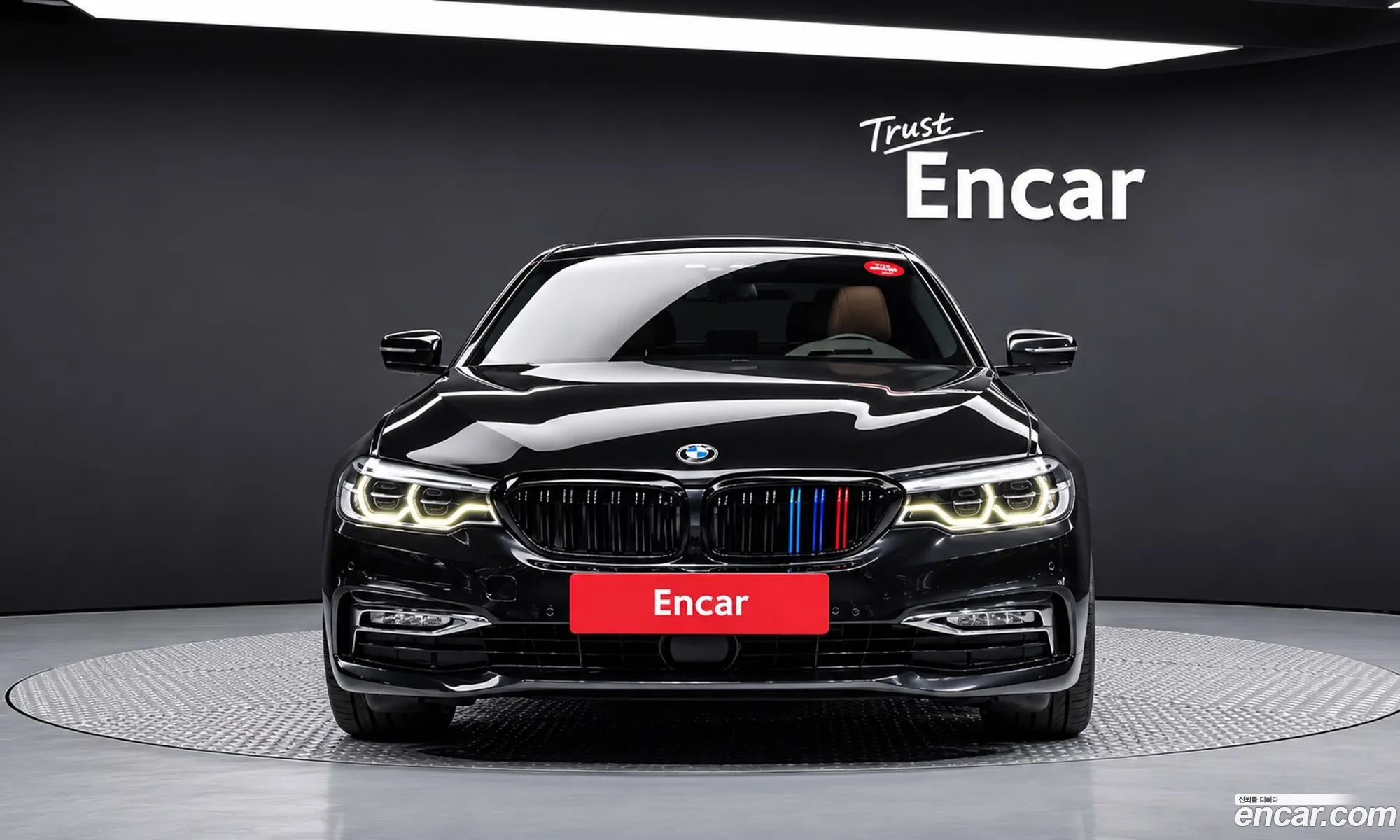 BMW 5 Series 2018 WBAJC3102JDA05786 — 3