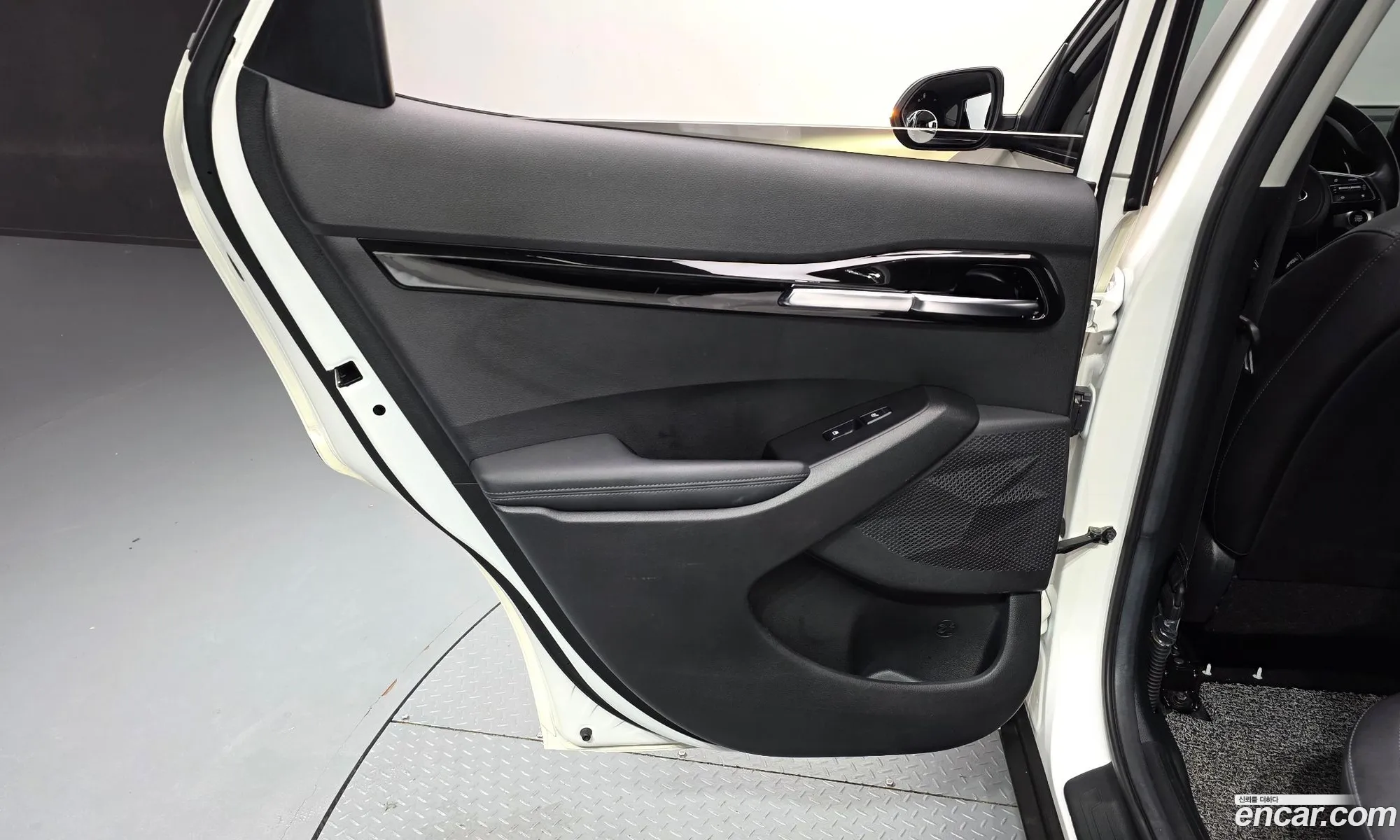 Kia Seltos 2019 — 7