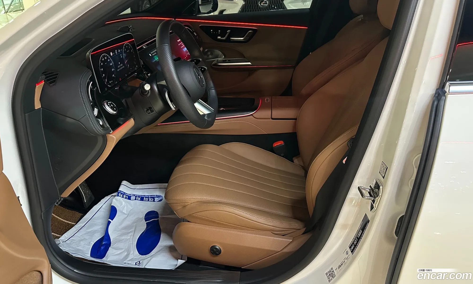 Mercedes-Benz E-Class W214 2025 — 10