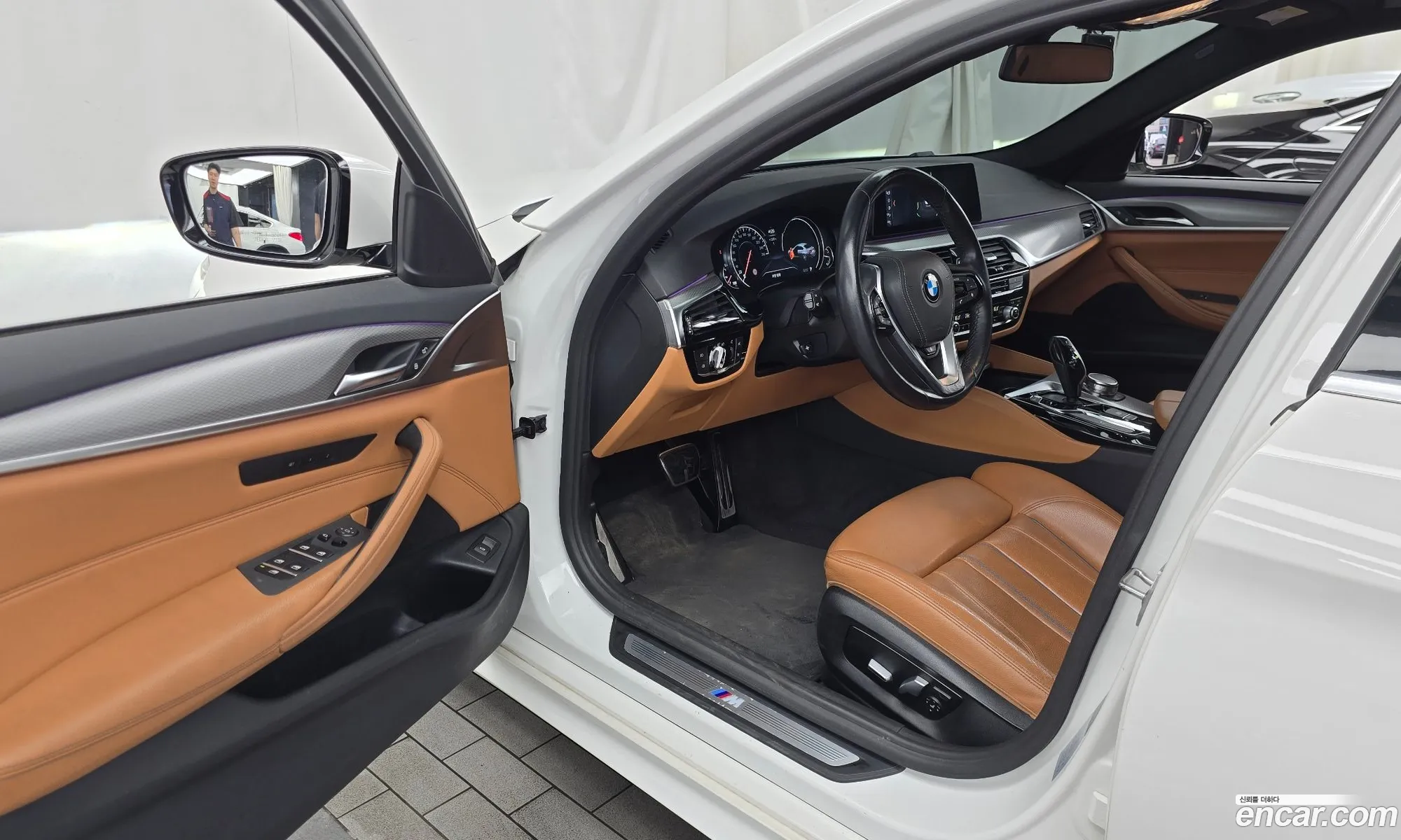 BMW 5 Series 2017 WBAJD3103JG970567 — 13