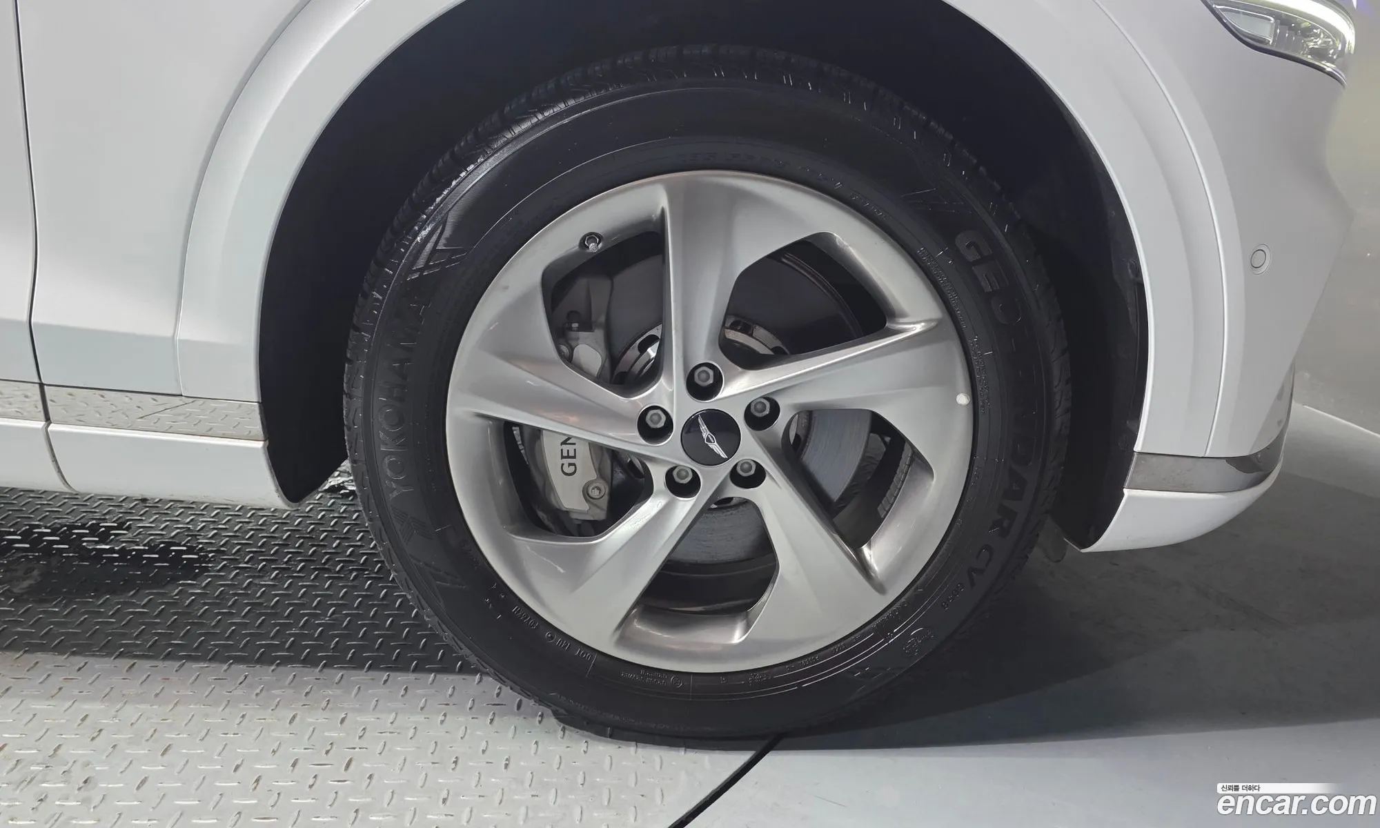 Genesis GV70 2025 KMTMA81BDSU248119 — 14