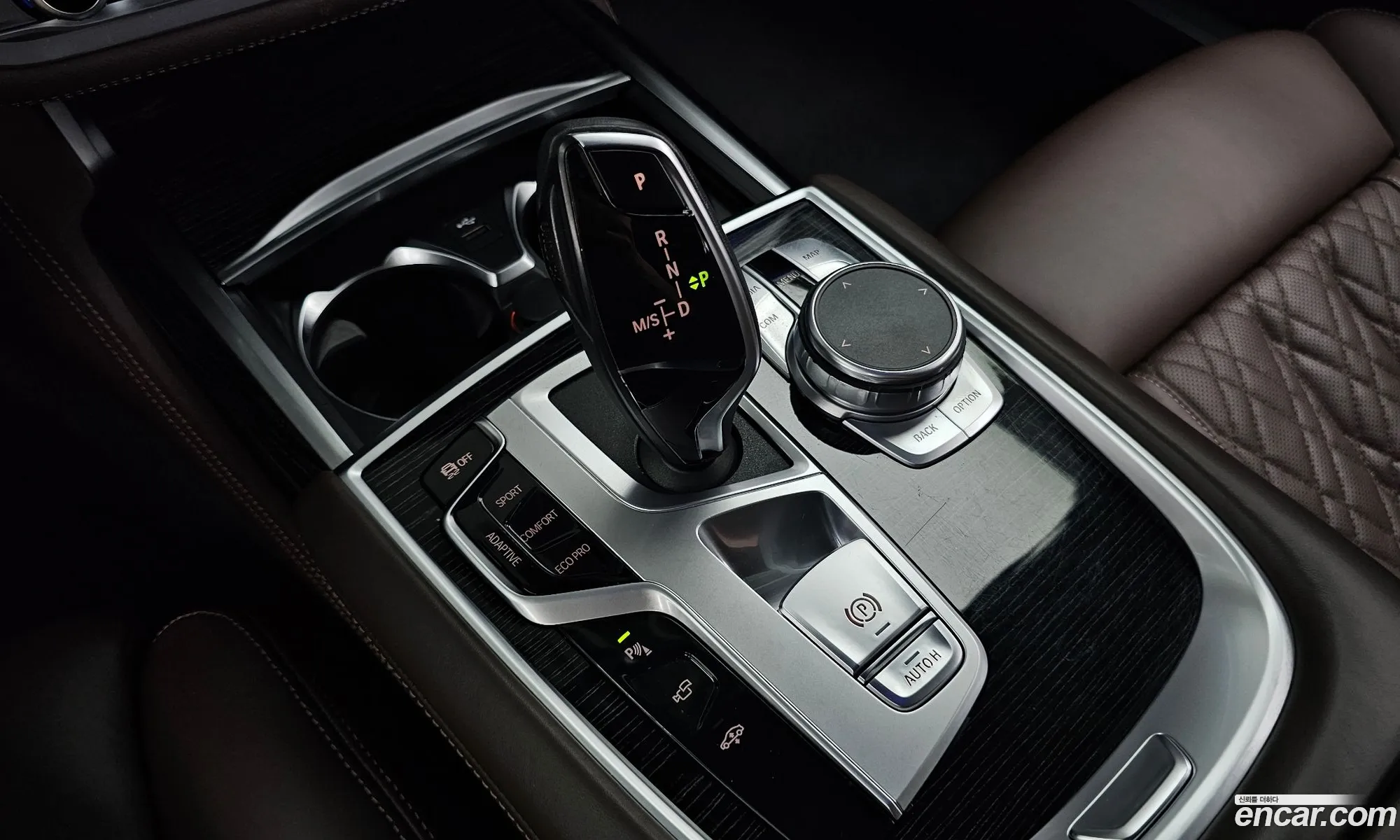 BMW 7 Series 2021 — 24