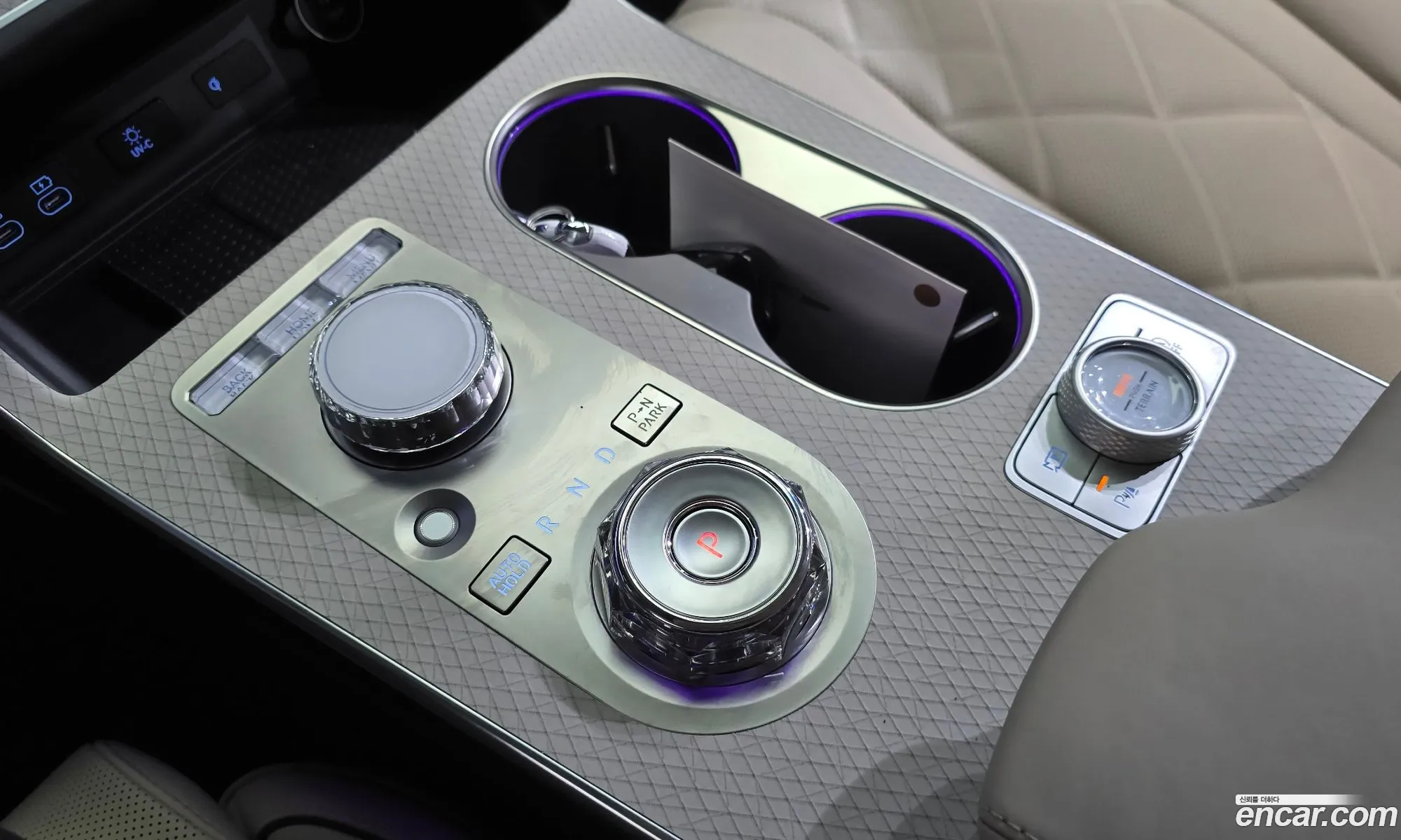 Genesis GV80 2025 — 22