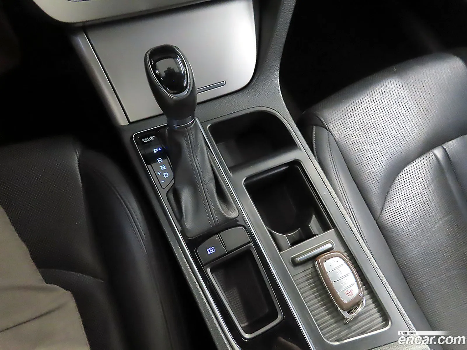 Hyundai LF Sonata 2014 — 2
