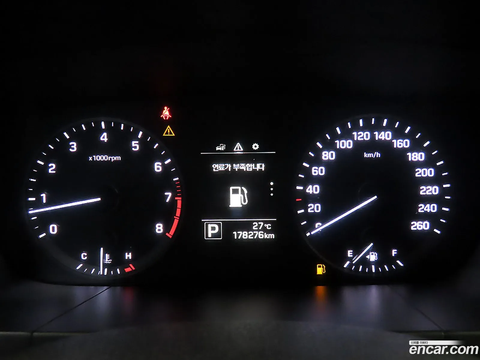 Hyundai LF Sonata 2014 — 16