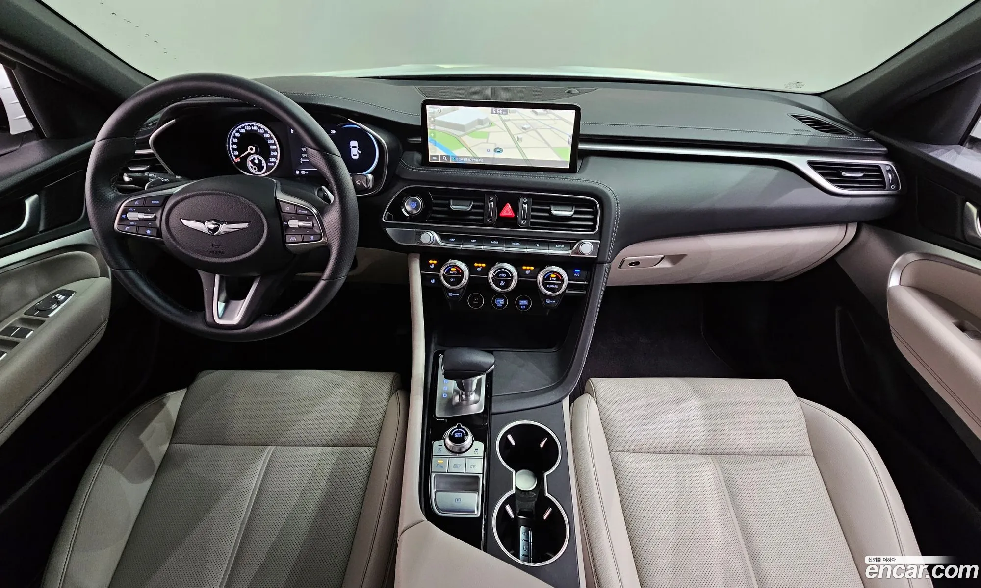 Genesis G70 2022 KMTG341ABNU097395 — 2