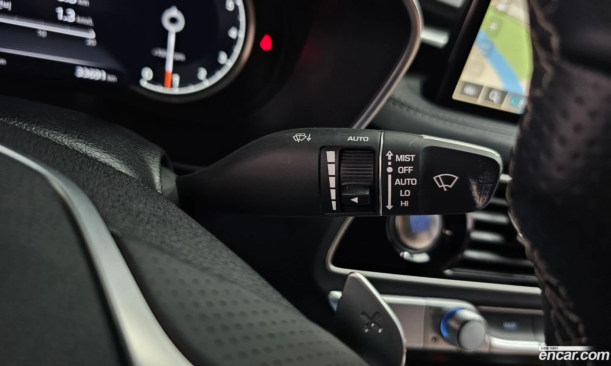 Genesis G70 2022 KMTG341ABNU097395 — 3