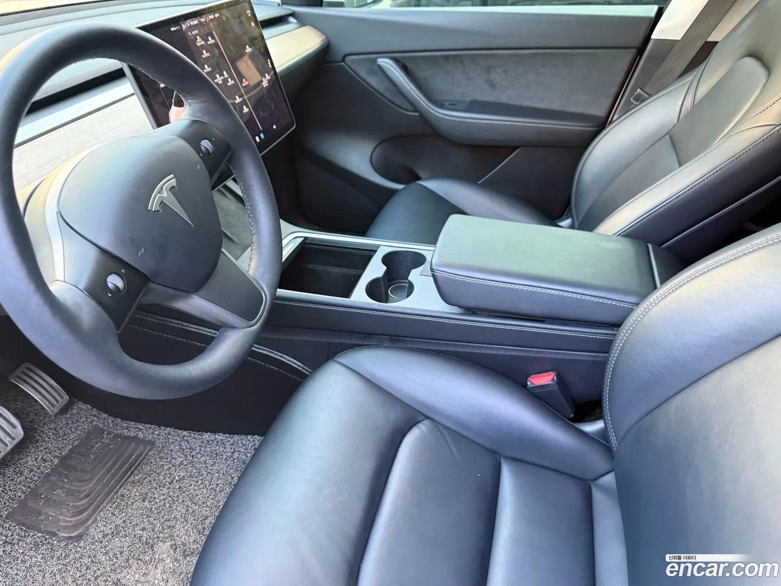 Tesla Model Y 2021 — 6