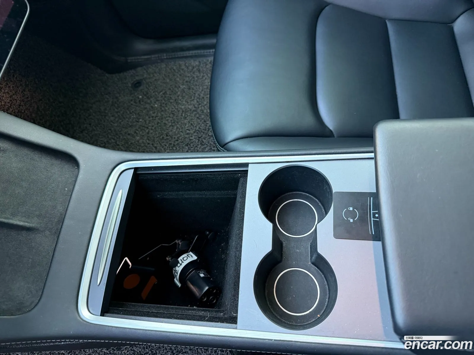 Tesla Model Y 2021 — 3