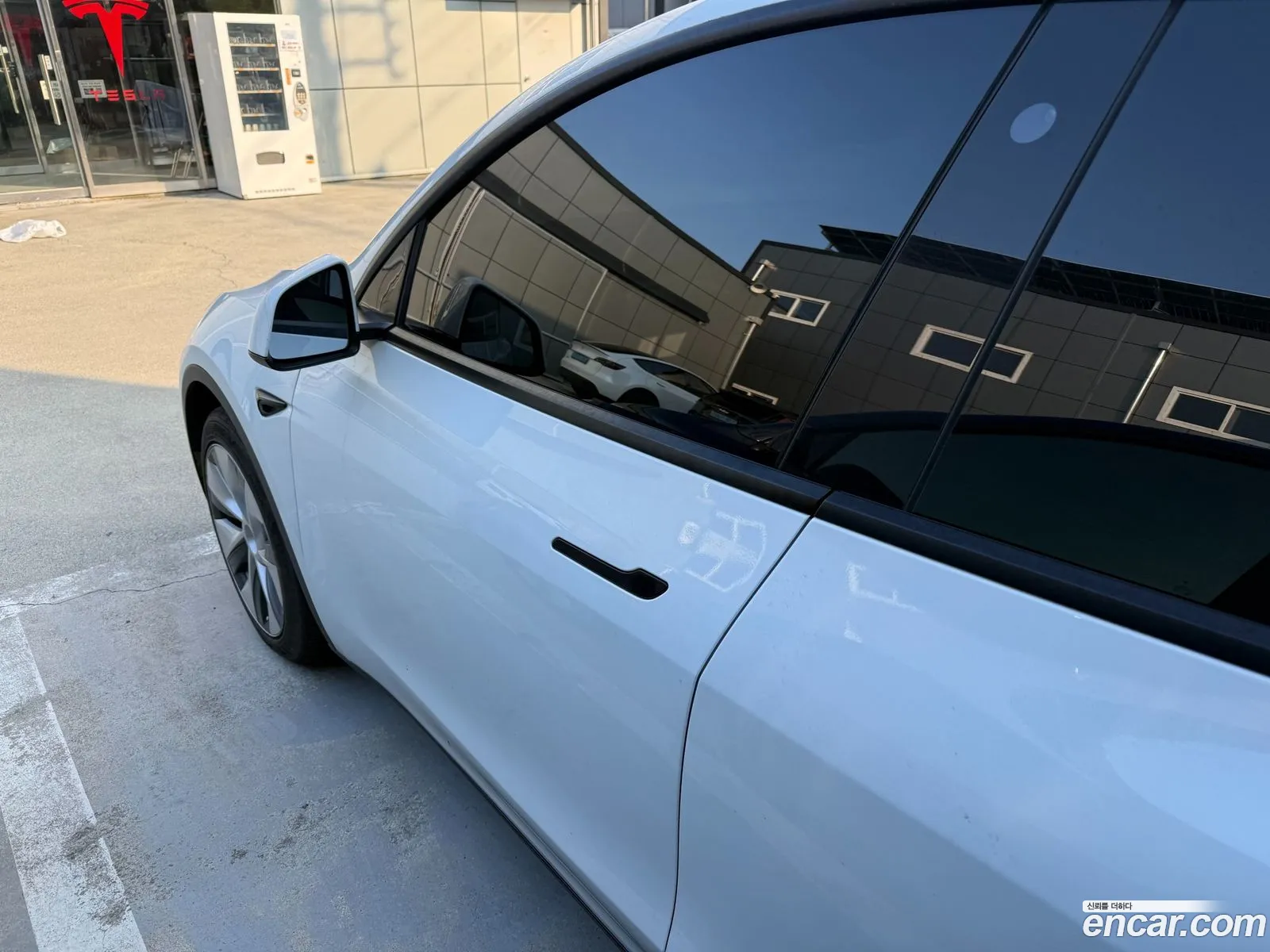 Tesla Model Y 2021 — 5