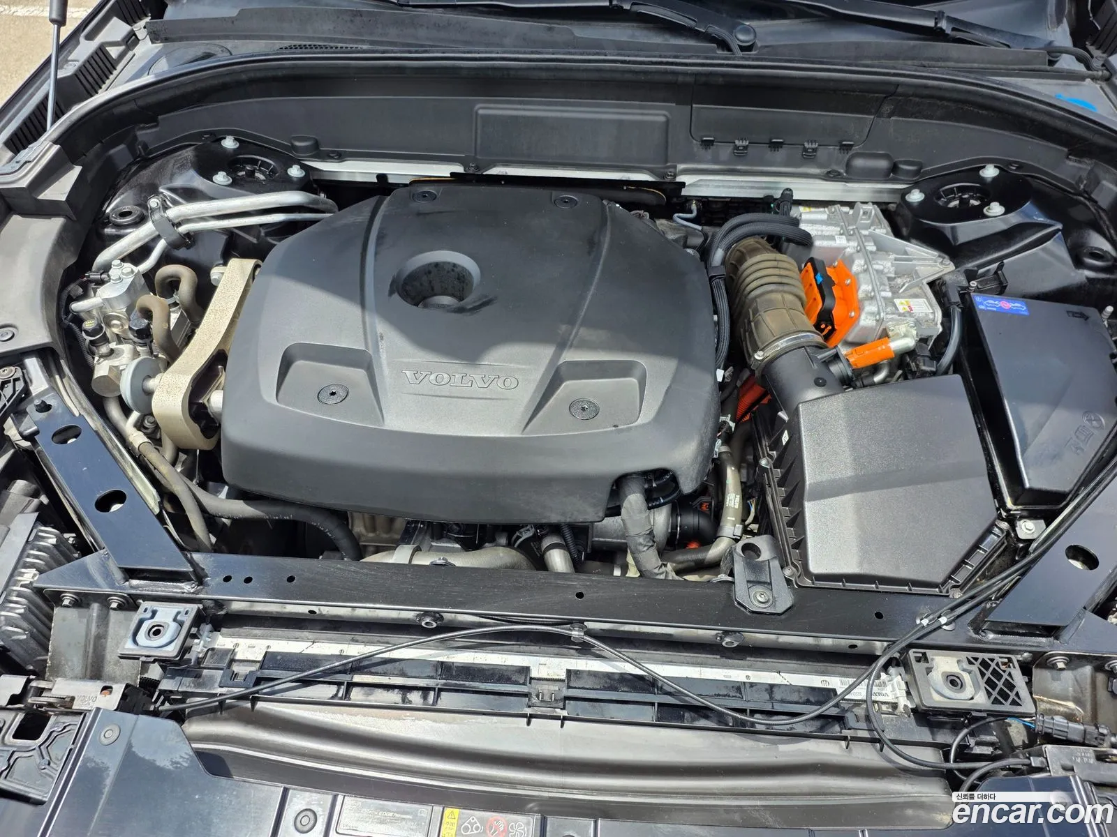 Volvo XC60 2021 — 14