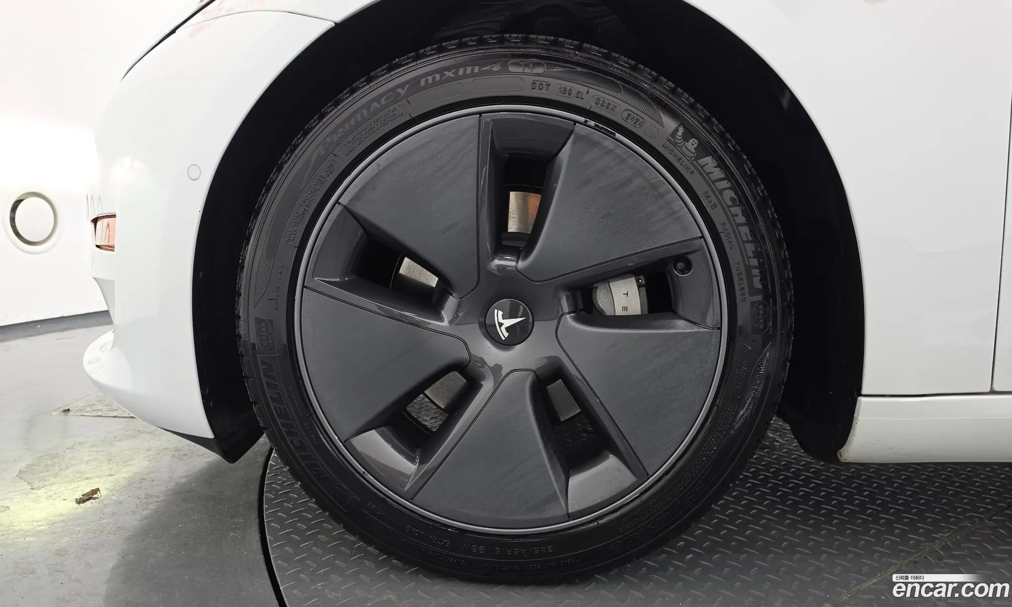 Tesla Model 3 2021 5YJ3E1EB161616611 — 2