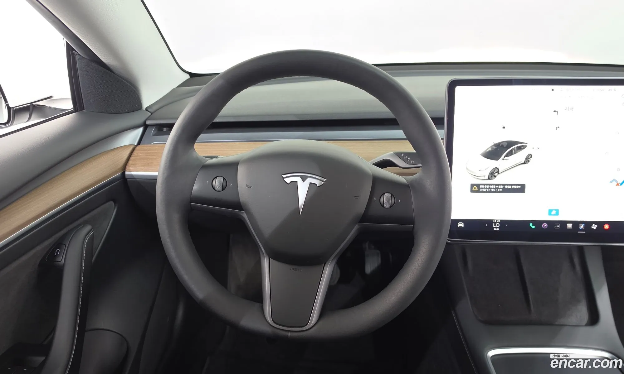Tesla Model 3 2021 5YJ3E1EB161616611 — 24
