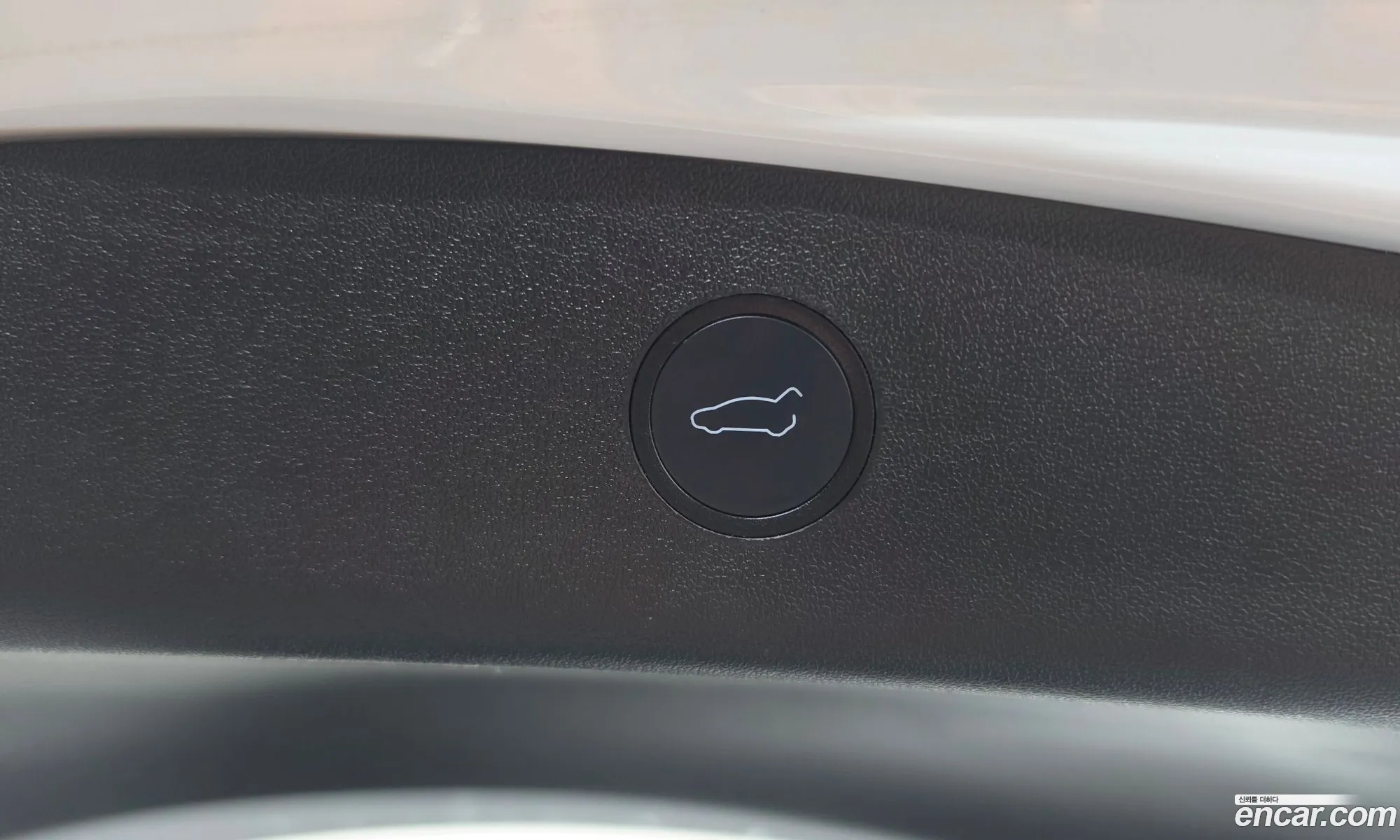 Tesla Model 3 2021 5YJ3E1EB161616611 — 17