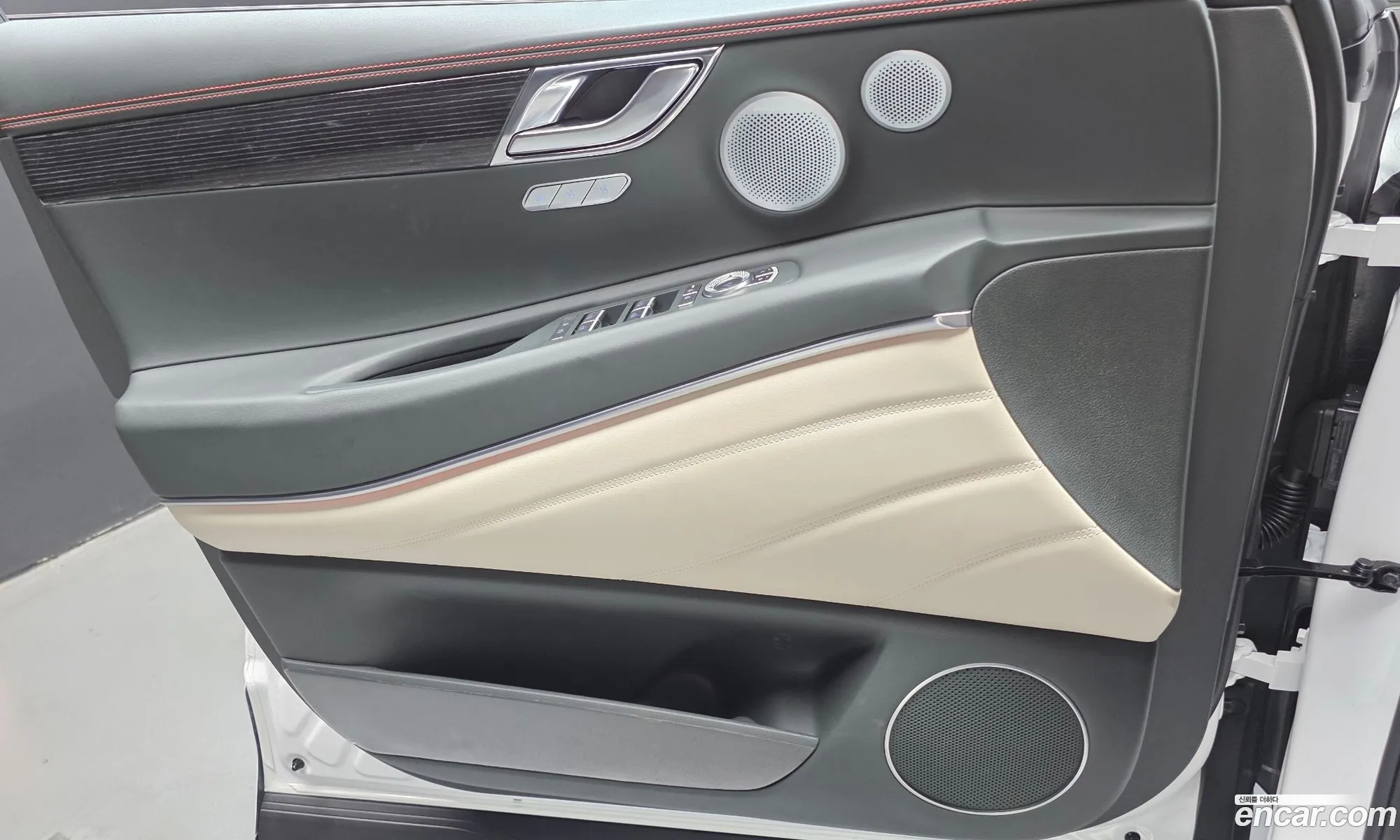 Genesis GV80 Coupe 2024 KMTHF61CDRU215518 — 21