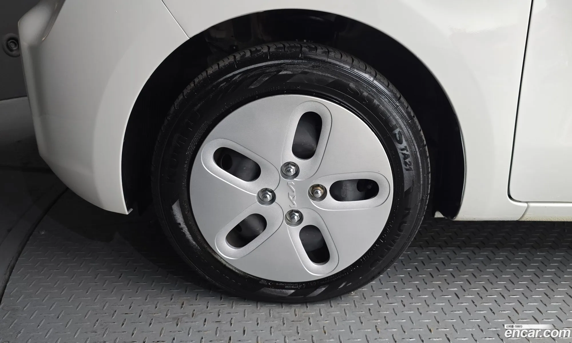 Kia Ray 2022 KNACF911BNT293001 — 20