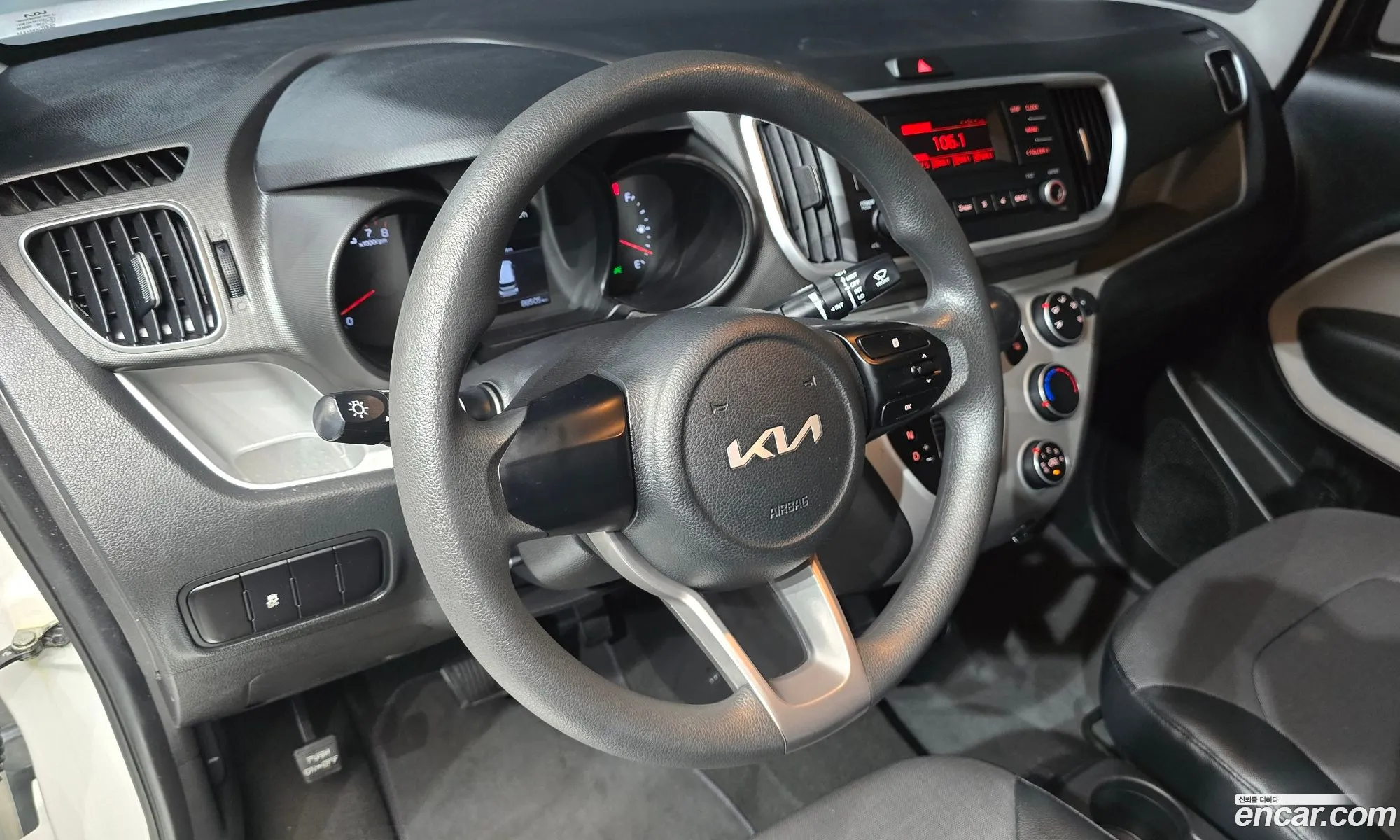 Kia Ray 2022 KNACF911BNT293001 — 7