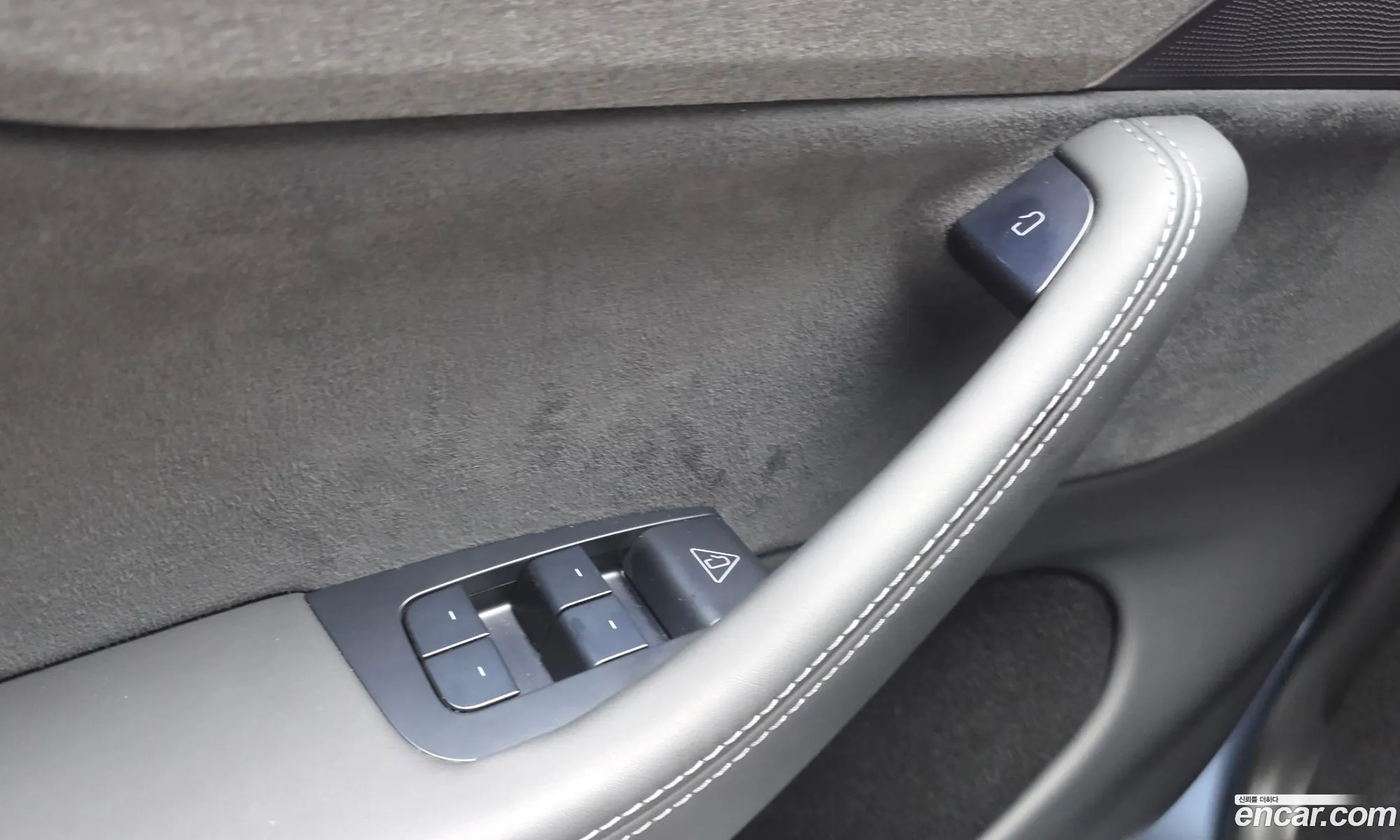 Tesla Model Y 2025 LRWYGCEK1SC055579 — 6