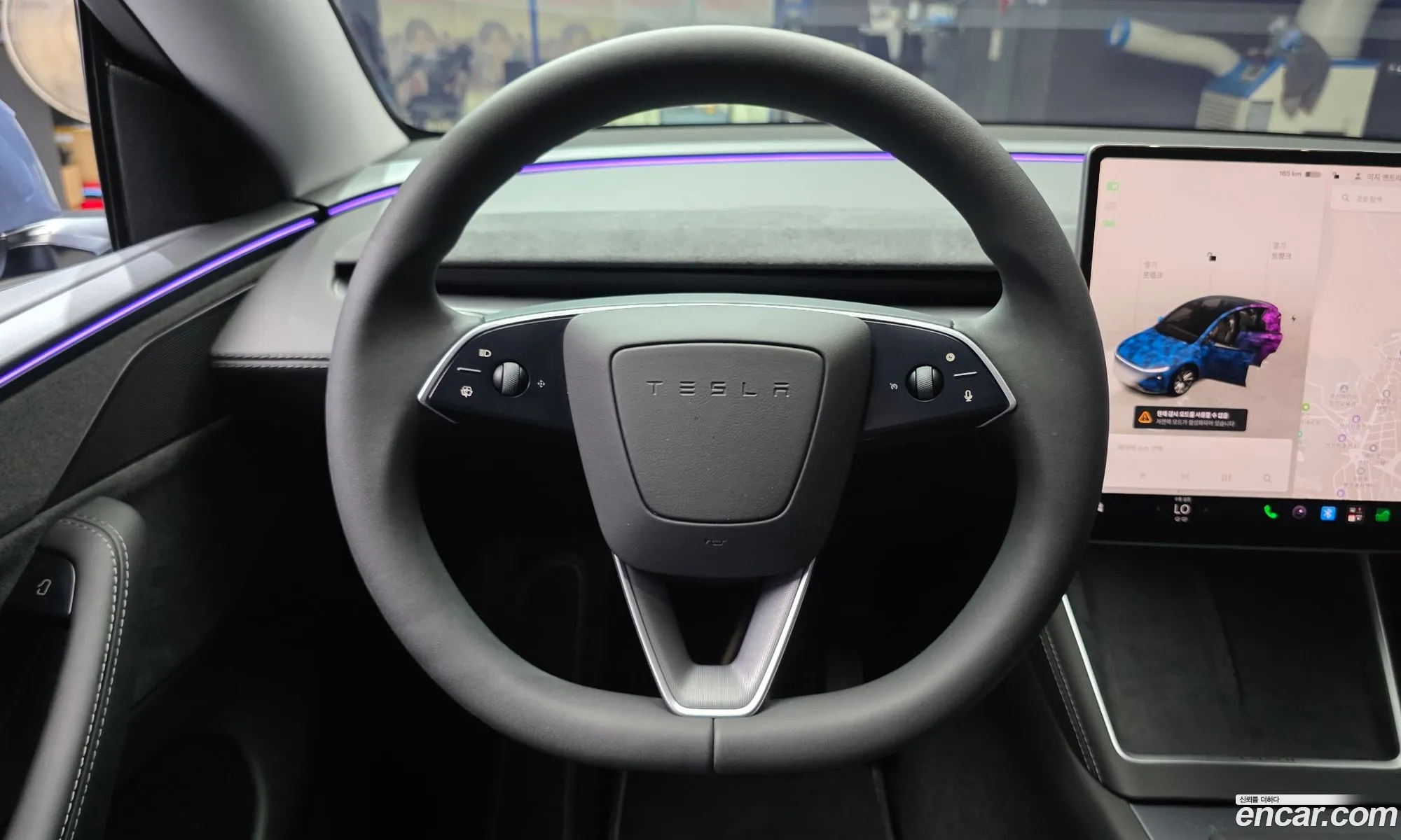 Tesla Model Y 2025 LRWYGCEK1SC055579 — 12