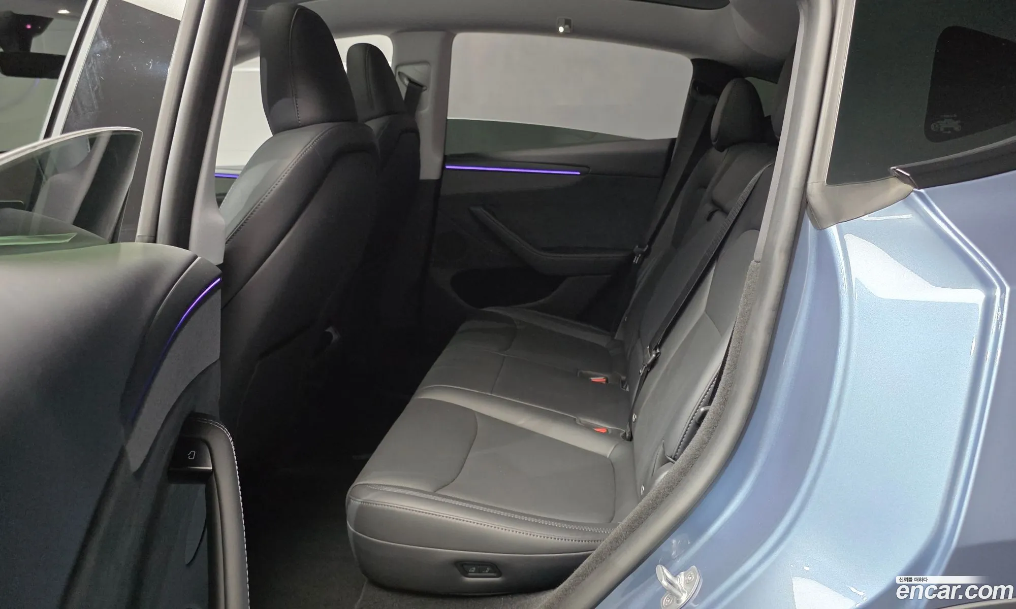 Tesla Model Y 2025 LRWYGCEK1SC055579 — 25