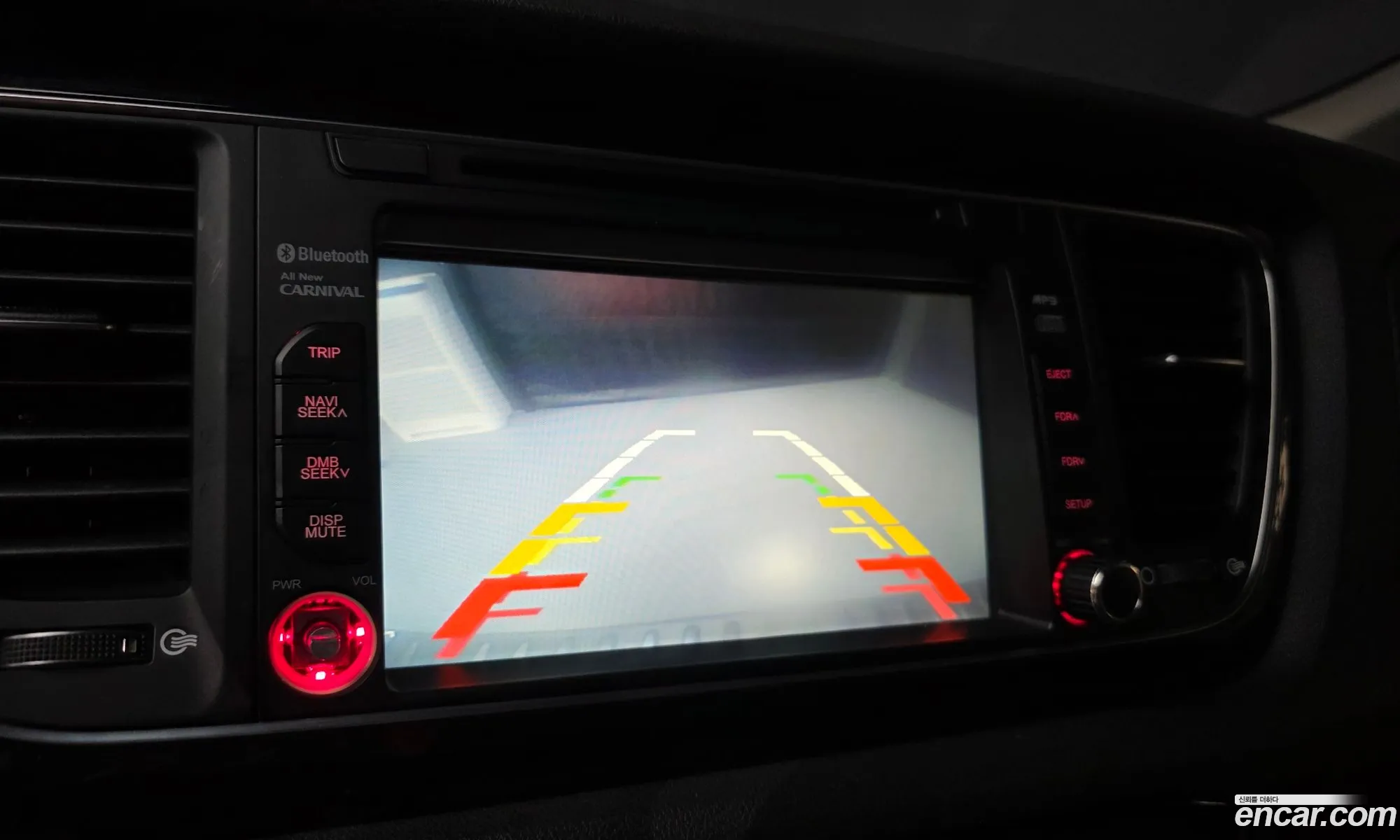 Kia Carnival 2014 KNAMC81ABFS029365 — 5