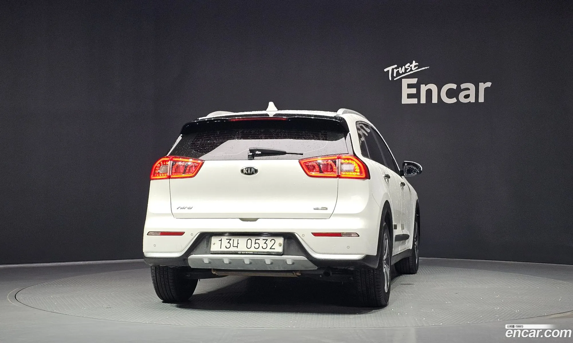 Kia Niro 2016 — 3