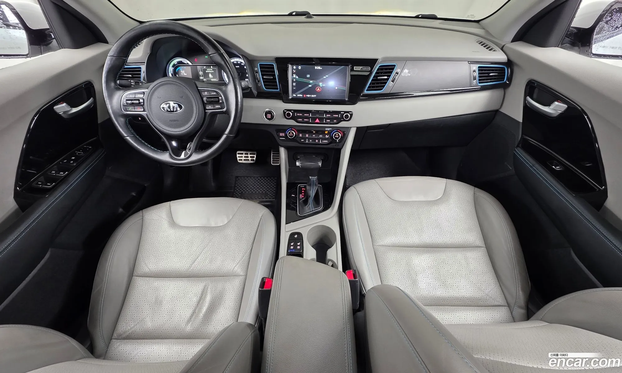 Kia Niro 2016 — 12