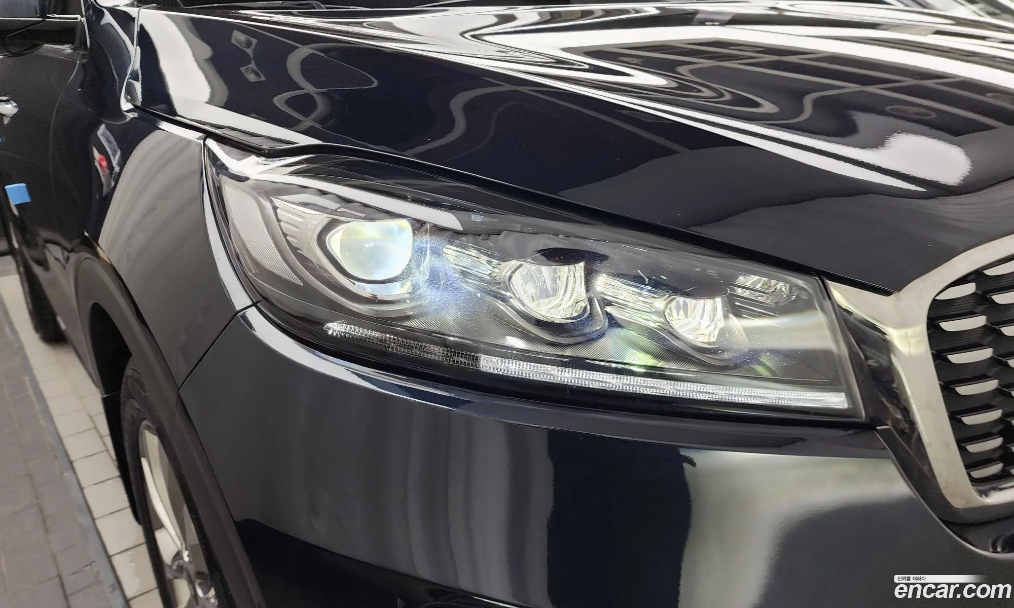 Kia Sorento 2018 KNAPG81BBJA469646 — 28