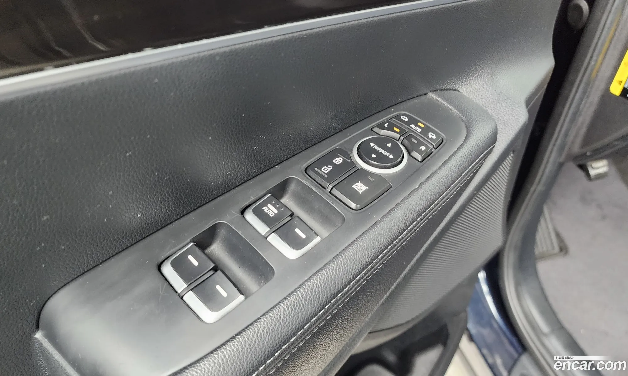 Kia Sorento 2018 KNAPG81BBJA469646 — 20